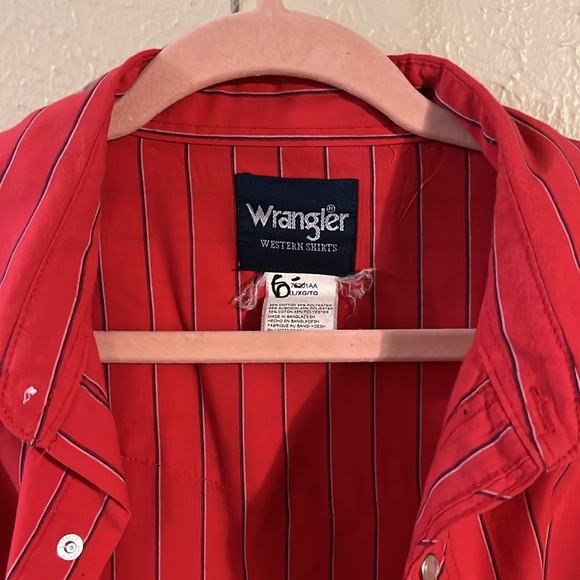 Men’s Wrangler Pearl Snap - Picture 2 of 5